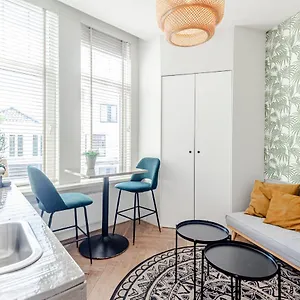  Apartment Finns House